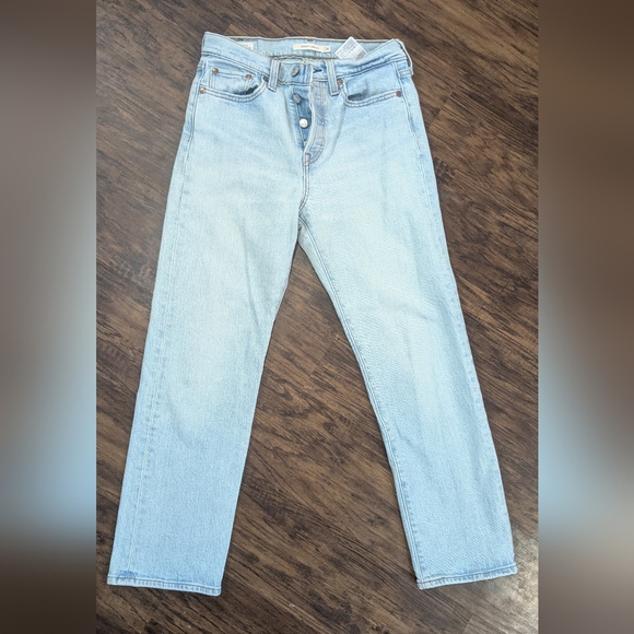 Levi's Wedgie Straight Size 26 Cropped - Picture 2 of 6